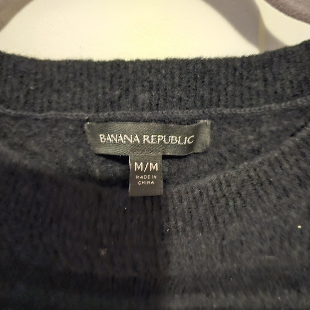 Banana Republic sweater - Picture 3 of 3
